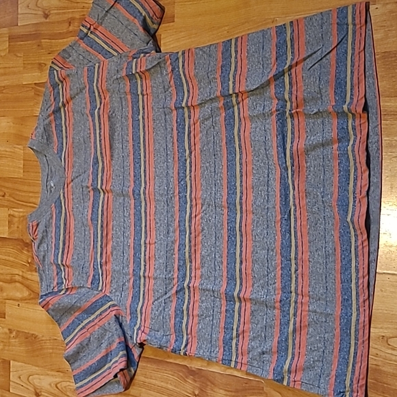 Faded glory tee - Picture 1 of 3